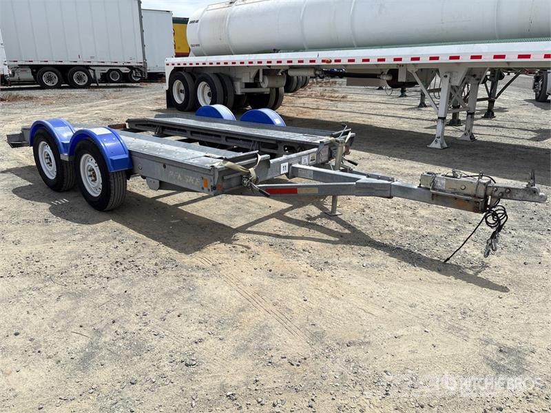 Demco AT7000P T/A 1 Car Open Car Carrier Trailer Vehicle transport semi-trailers