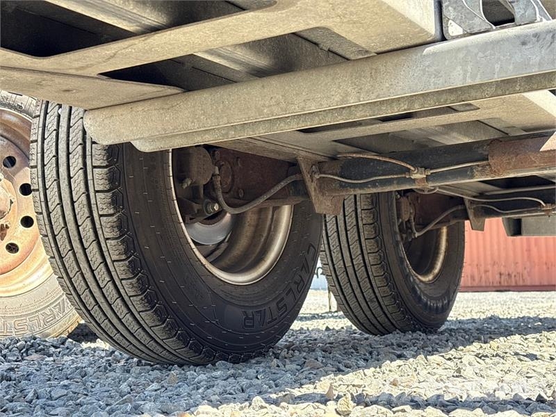 Demco AT7000P T/A Open Car Carrier Trailer Vehicle transport semi-trailers