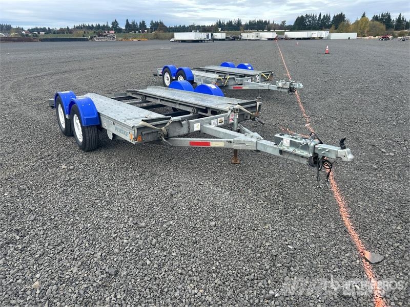 Demco AT7000P T/A Open Car Carrier Trailer Návěsy na přepravu automobilů