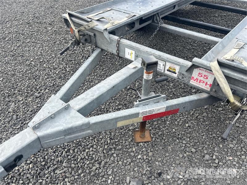 Demco AT7000P T/A Open Car Carrier Trailer Návěsy na přepravu automobilů