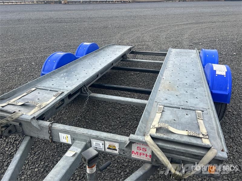 Demco AT7000P T/A Open Car Carrier Trailer Návěsy na přepravu automobilů