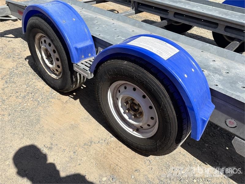 Demco T/A 1 Car Open Car Carrier Trailer Návesy na prepravu automobilov