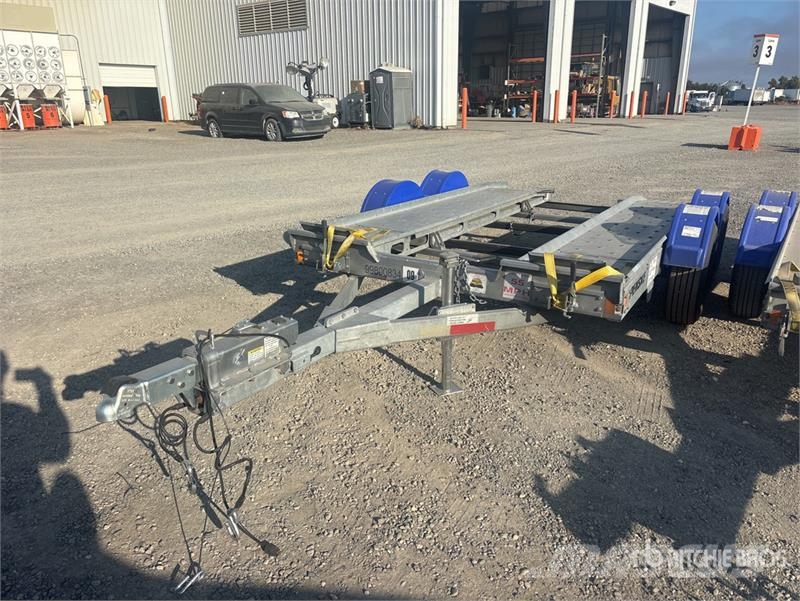 Demco T/A 1 Car Open Car Carrier Trailer Autotreileri