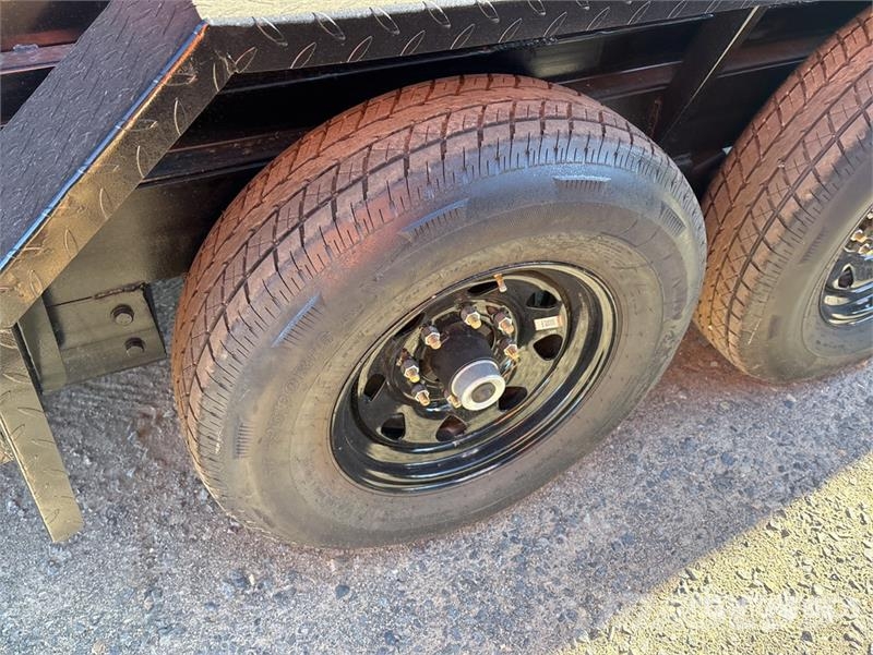 Denton DT-7142 14 ft T/A End Dump Trailer (Unused) Remorque benne