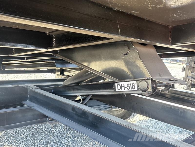 Denton DT-7142 14 ft T/A End Dump Trailer (Unused) Самоскиди