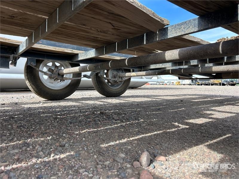 Diamond C 16 ft T/A Equipment Trailer Auto pārvadāšanas treileri