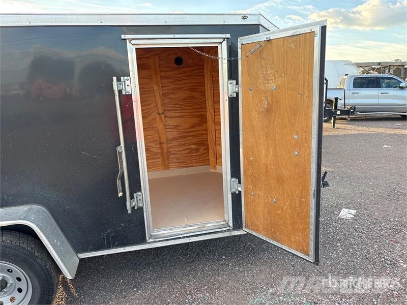 Diamond Cargo 5X10 SA-2990 10 ft S/A Enclosed Trailer Прицепы-фургоны