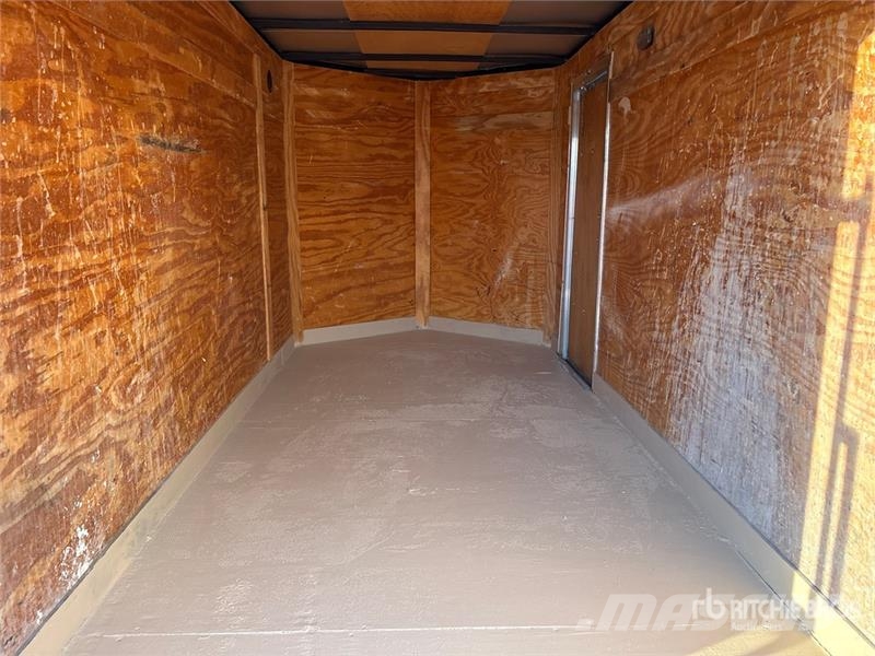 Diamond Cargo 5X10 SA-2990 10 ft S/A Enclosed Trailer Прицепы-фургоны