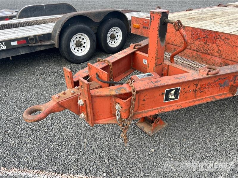 Ditch Witch 1DS 22 ft T/A Equipment Trailer Auto pārvadāšanas treileri