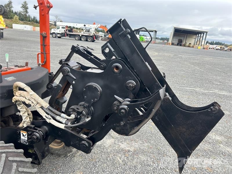 Ditch Witch 420SX 4x4 Cable Plow Plugovi