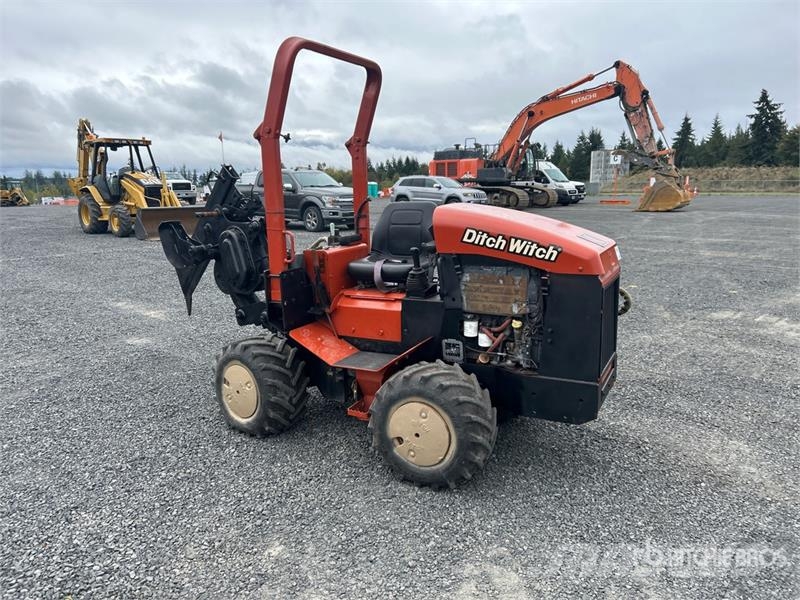 Ditch Witch 420SX 4x4 Cable Plow Plugovi