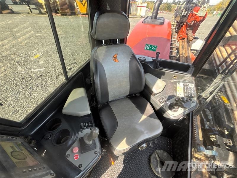Ditch Witch AT32 Directional Drill 수평 굴착 장치