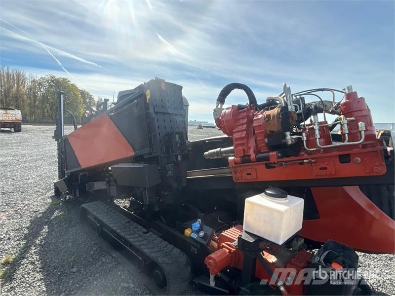 Ditch Witch AT32 Directional Drill 수평 굴착 장치