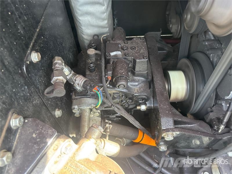 Ditch Witch AT32 Directional Drill 수평 굴착 장치