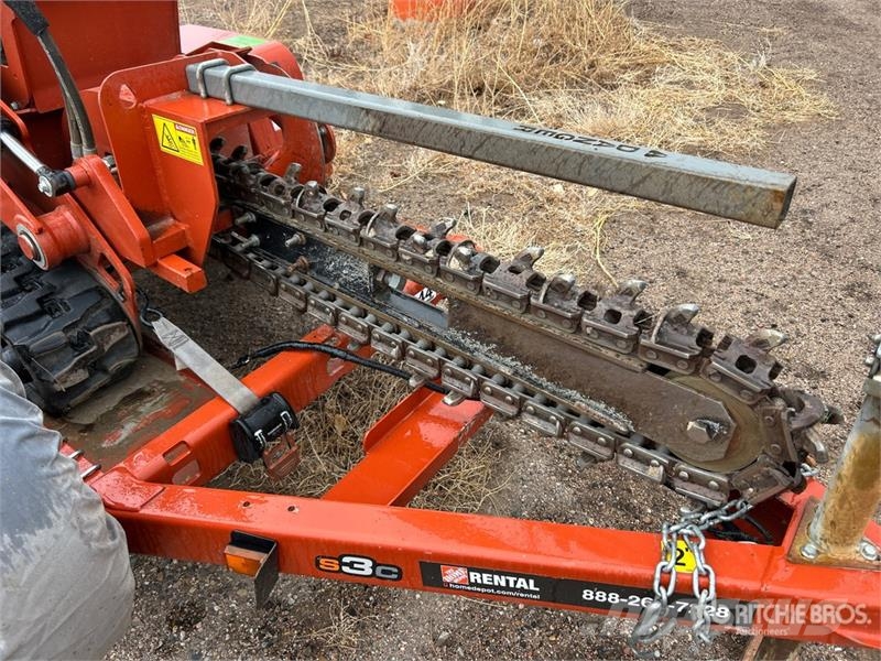 Ditch Witch C24X Tranšėjų ekskavatoriai
