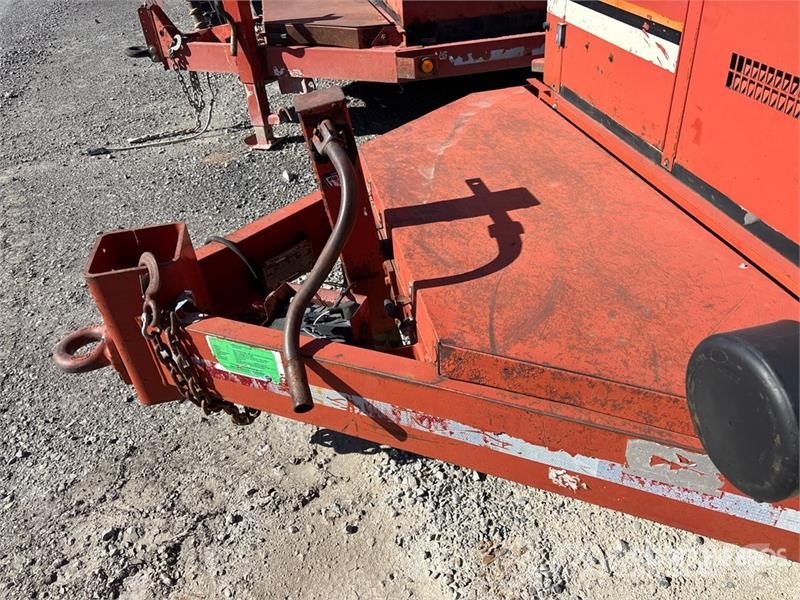 Ditch Witch FX30 Tanker trailers