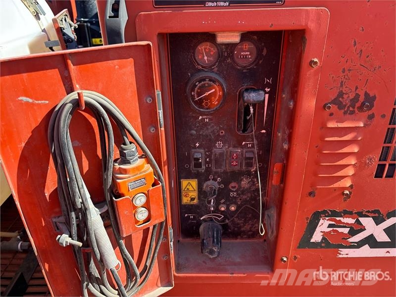 Ditch Witch FX30 Tanker trailers