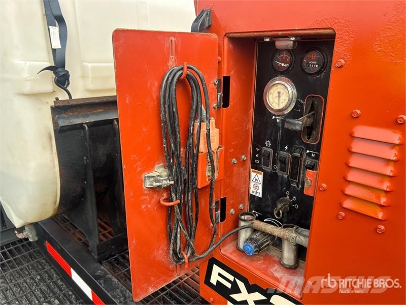 Ditch Witch FX30 500 gal T/A Vacuum Excavation Unit Dodatki in rezervni deli za opremo za vrtanje