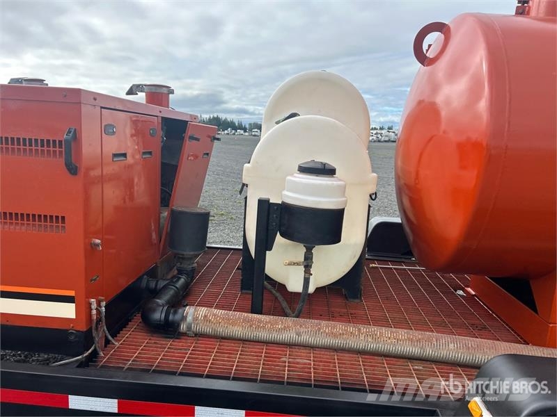 Ditch Witch FX30 500 gal T/A Vacuum Excavation Unit Dodatki in rezervni deli za opremo za vrtanje