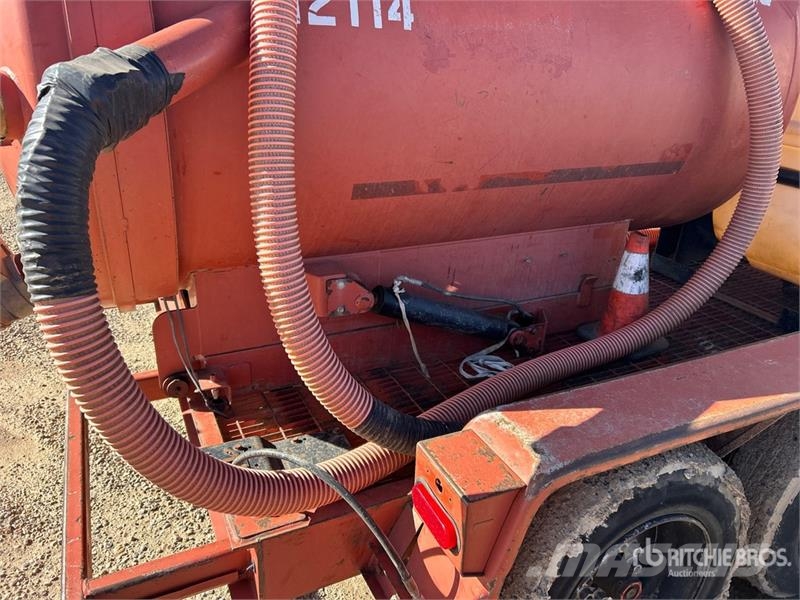 Ditch Witch FX30 T/A Vacuum Excavation Unit (Inoperable) Rezervni delovi i oprema za bušenje