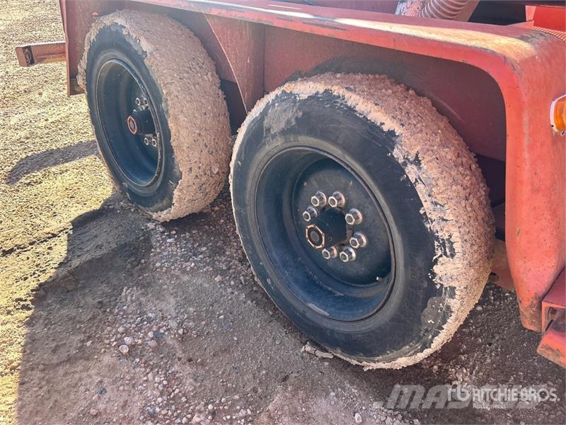 Ditch Witch FX30 T/A Vacuum Excavation Unit (Inoperable) Rezervni delovi i oprema za bušenje
