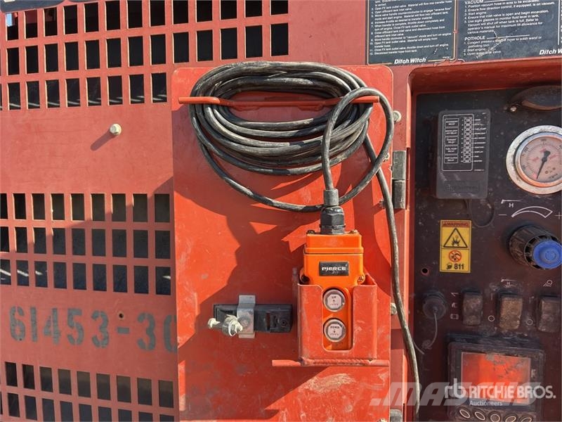 Ditch Witch FX50 800 gal T/A Vacuum Excavation Unit Rezervni delovi i oprema za bušenje