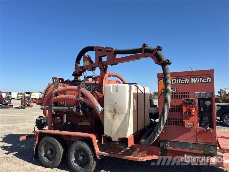 Ditch Witch FX50 800 gal T/A Vacuum Excavation Unit Rezervni delovi i oprema za bušenje