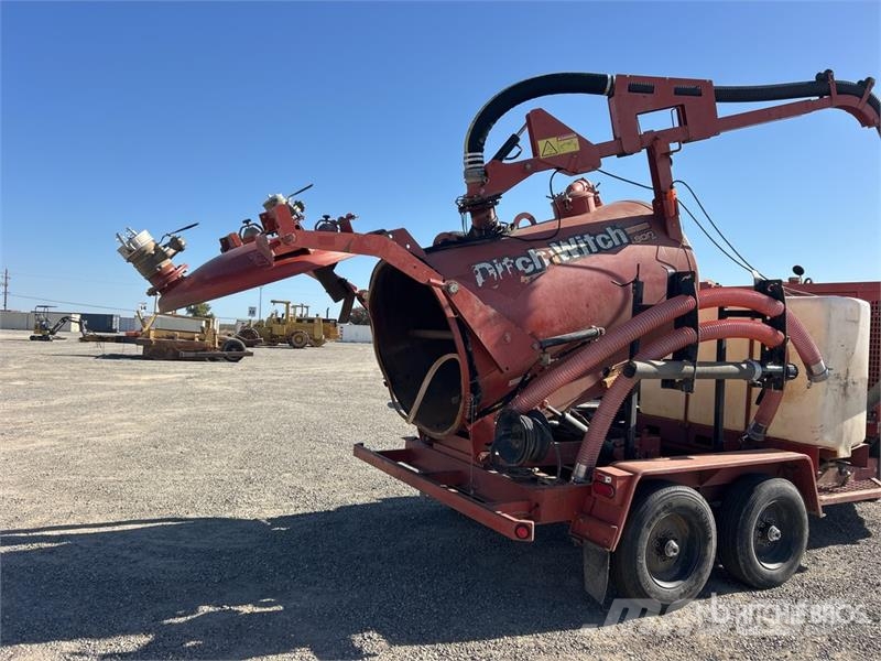 Ditch Witch FX50 800 gal T/A Vacuum Excavation Unit Rezervni delovi i oprema za bušenje