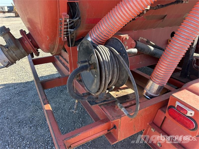 Ditch Witch FX50 800 gal T/A Vacuum Excavation Unit Rezervni delovi i oprema za bušenje