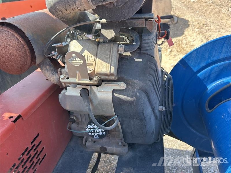 Ditch Witch HX30 500 gal T/A Vacuum Excavation Unit Accesorios y repuestos para equipo de perforación