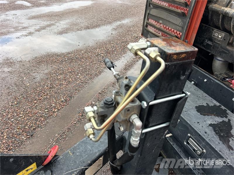 Ditch Witch HX50 800 gal T/A Vacuum Excavation Unit Accesorios y repuestos para equipo de perforación