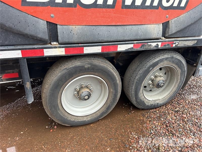 Ditch Witch HX50 800 gal T/A Vacuum Excavation Unit Accesorios y repuestos para equipo de perforación