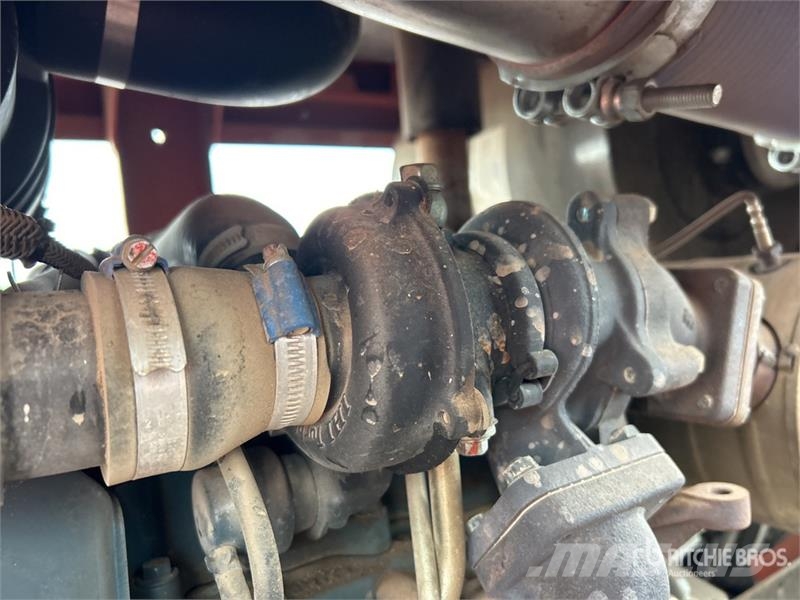 Ditch Witch HX50 800 gal T/A Vacuum Excavation Unit Accesorios y repuestos para equipo de perforación