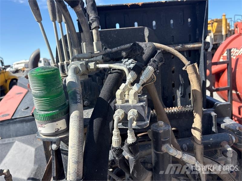 Ditch Witch JT30 Horizontal Directional Drilling Equipment