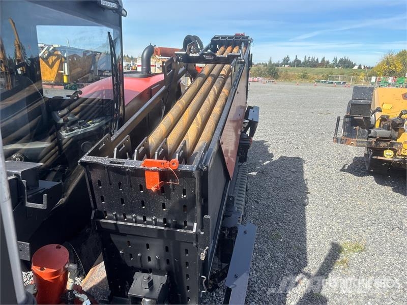 Ditch Witch JT32 Directional Drill Обладнання для горизонтального буріння