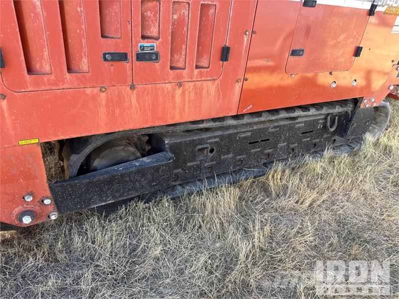Ditch Witch JT4020 Horizontal drilling rigs