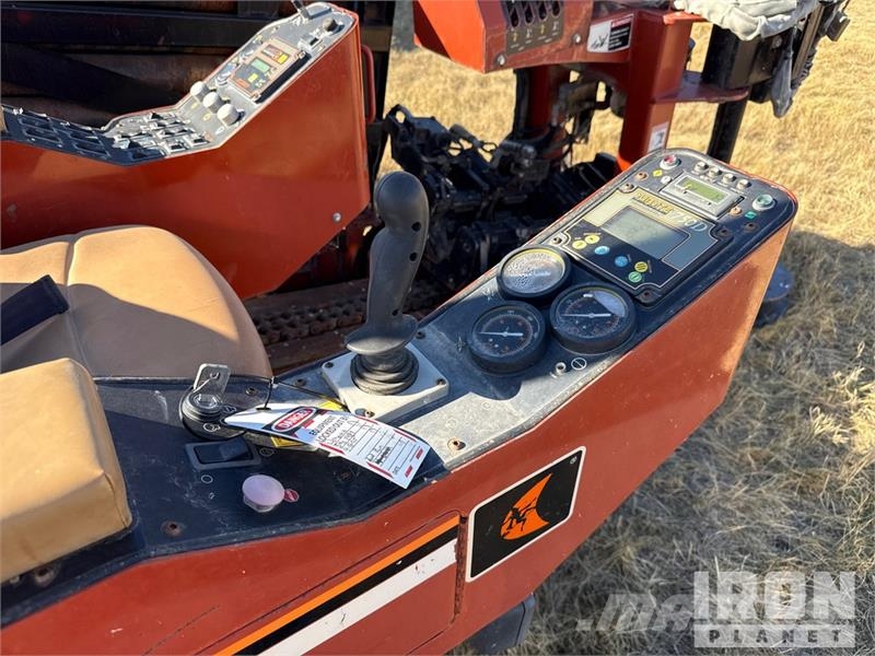 Ditch Witch JT4020 Horizontal drilling rigs