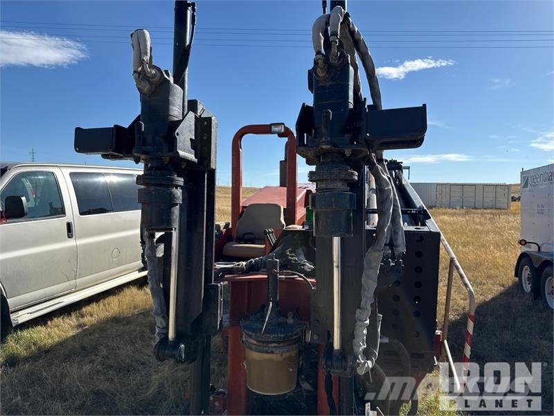 Ditch Witch JT4020 Horizontal drilling rigs