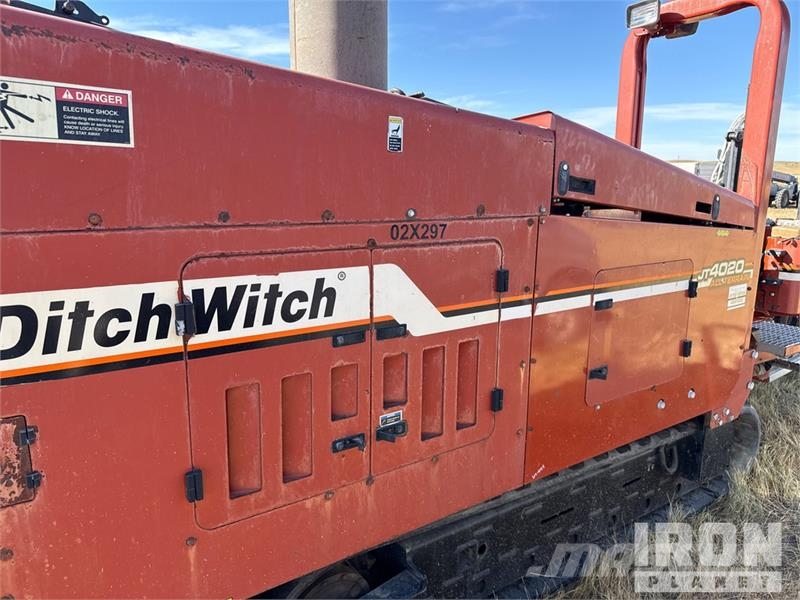 Ditch Witch JT4020 Horizontal drilling rigs