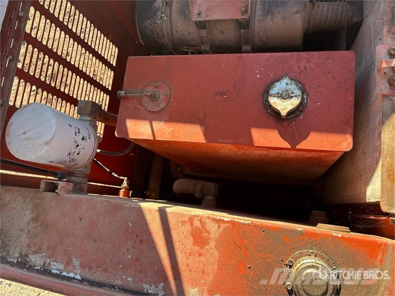 Ditch Witch Mud Mixing System 鑽孔設備配件和備件