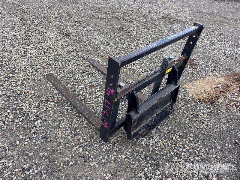 Ditch Witch PP362 36 in Fork Attachment Pallgafflar
