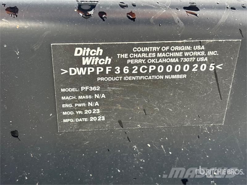 Ditch Witch PP362 36 in Fork Attachment Pallgafflar