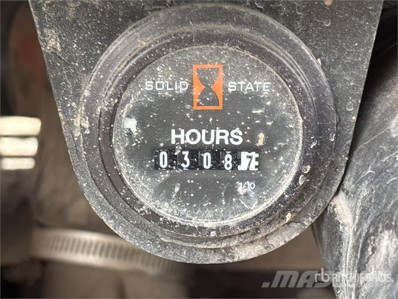 Ditch Witch R300 Tracked Cable Plow Ploeg