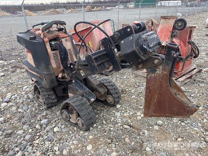 Ditch Witch R300 Tracked Cable Plow Ploeg