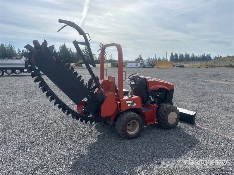 Ditch Witch RT-40 4x4 Trencher Trancheuse