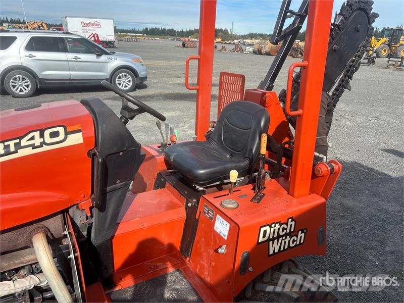 Ditch Witch RT-40 4x4 Trencher Trancheuse