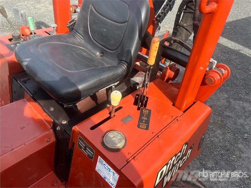 Ditch Witch RT-40 4x4 Trencher Trancheuse