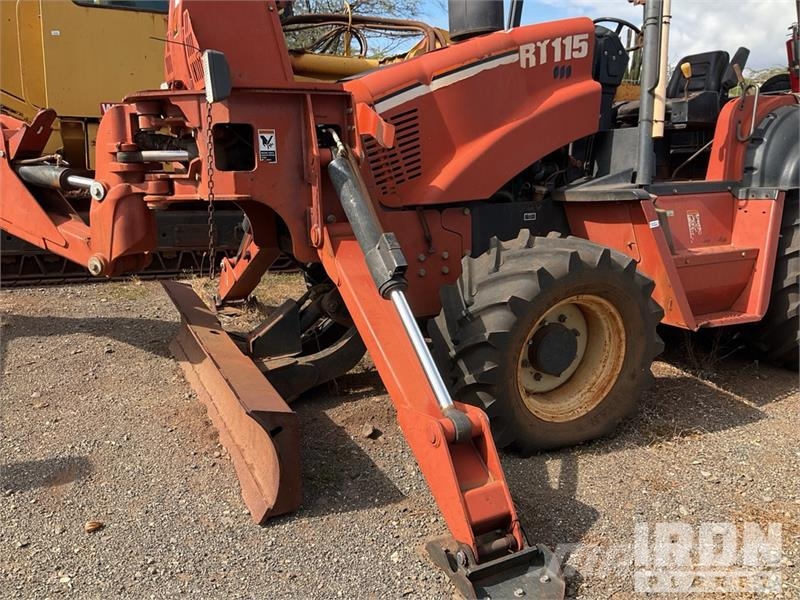Ditch Witch RT115H 4x4 Trencher Cable Plow Строителство - Други