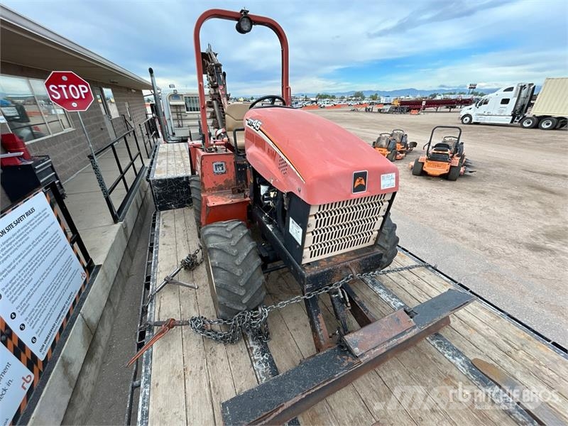 Ditch Witch RT45 4x4 Trencher Árokásók