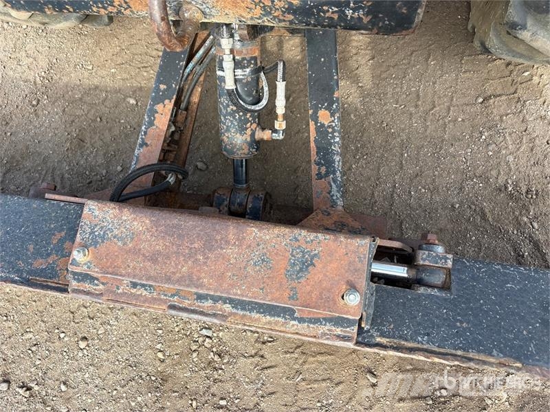 Ditch Witch RT45 4x4 Trencher Árokásók
